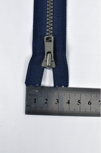 ZIP003 5號拉鏈  樹脂仿黑古銅拉鏈   仿金屬密尾拉鏈 单頭拉鏈 不設單獨拉鍊訂購 正面照